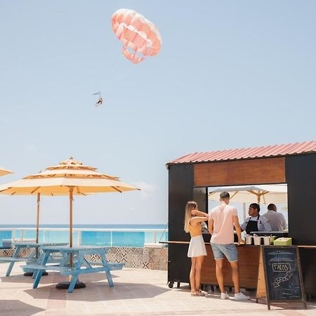 Wyndham Alltra Cancun All Inclusive Resort Exterior foto