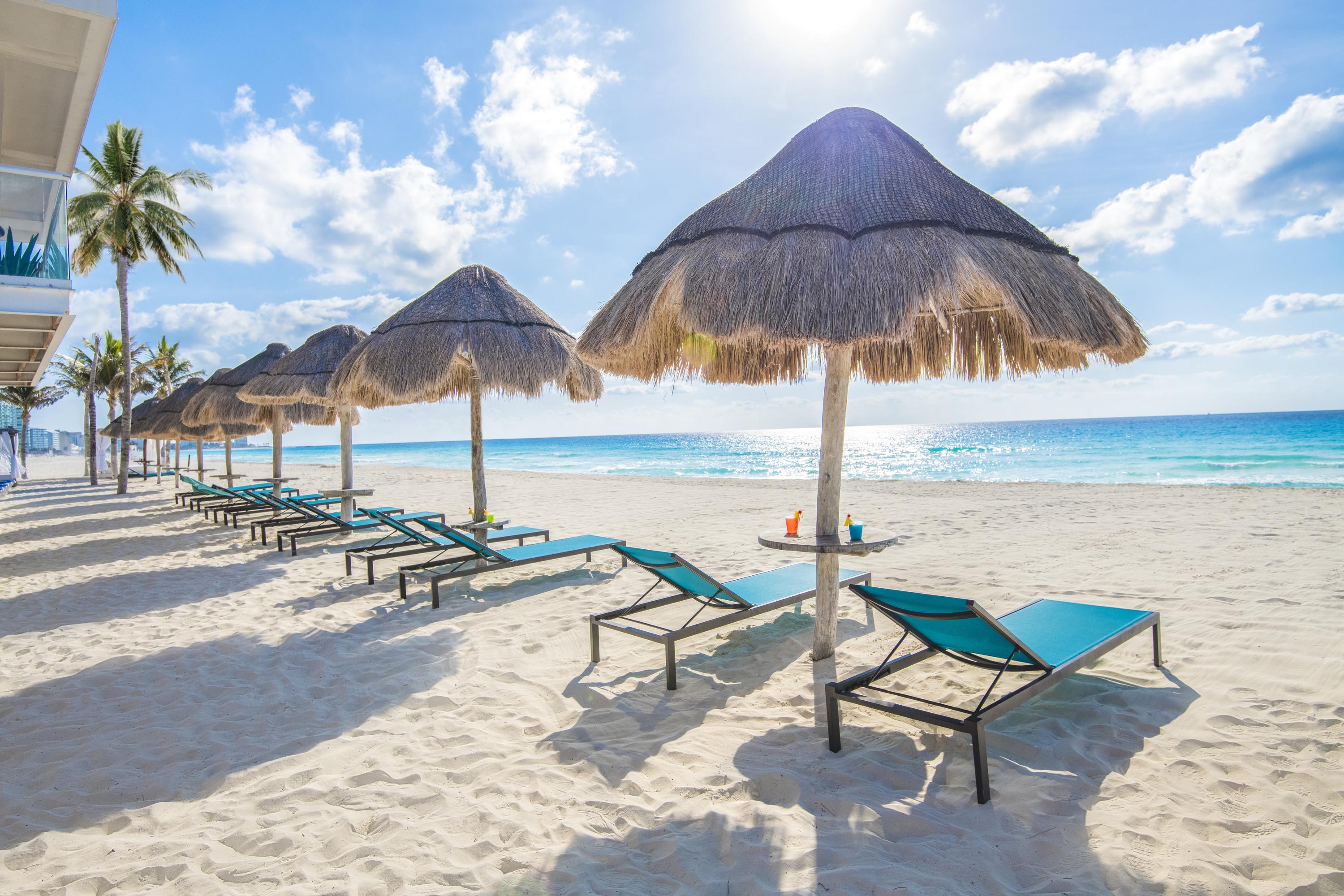 Wyndham Alltra Cancun All Inclusive Resort Exterior foto
